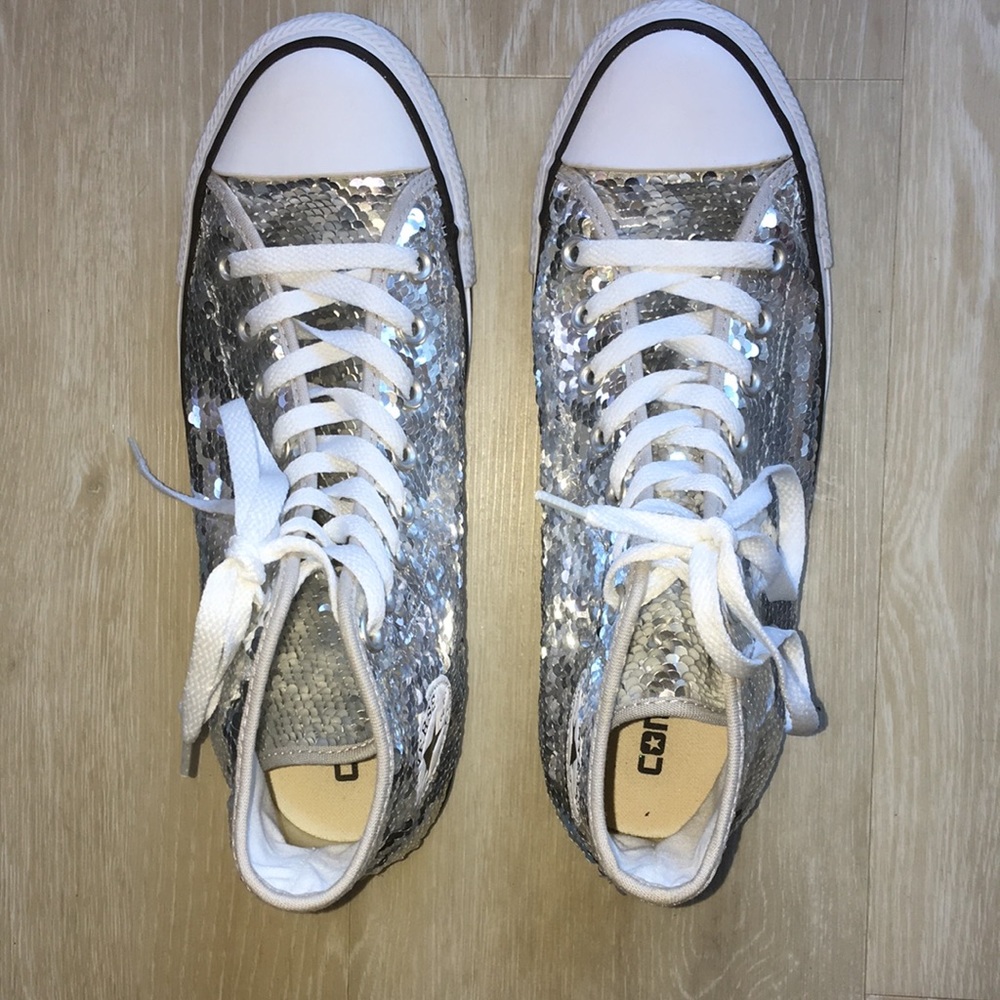 NEW Silver Sequin Converse All Star size 9 NEW